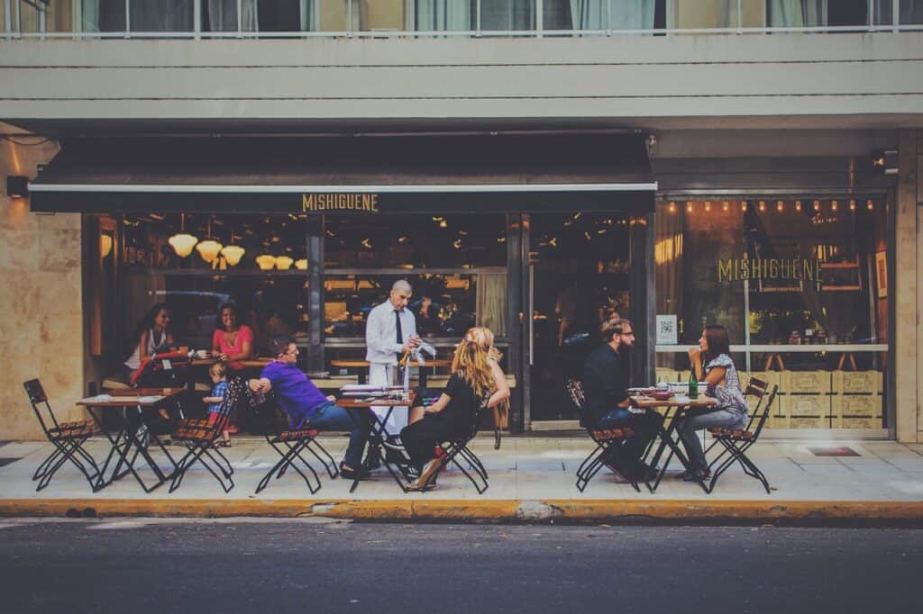Are Outdoor Restaurants Pet Friendly