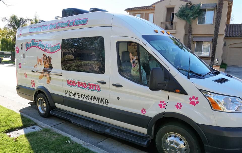 Who Owns Pee Wee and Friends Pet Groomer